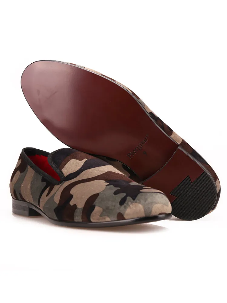 Autumn and winter new men's two-color camouflage velvet handmade loafers European and American trendy banquet slip-on smoking shoes
