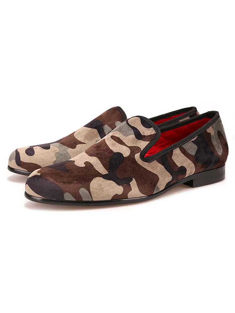 Autumn and winter new men's two-color camouflage velvet handmade loafers European and American trendy banquet slip-on smoking shoes