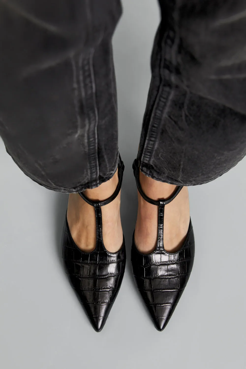 Camila Pumps in Black croc-effect Leather