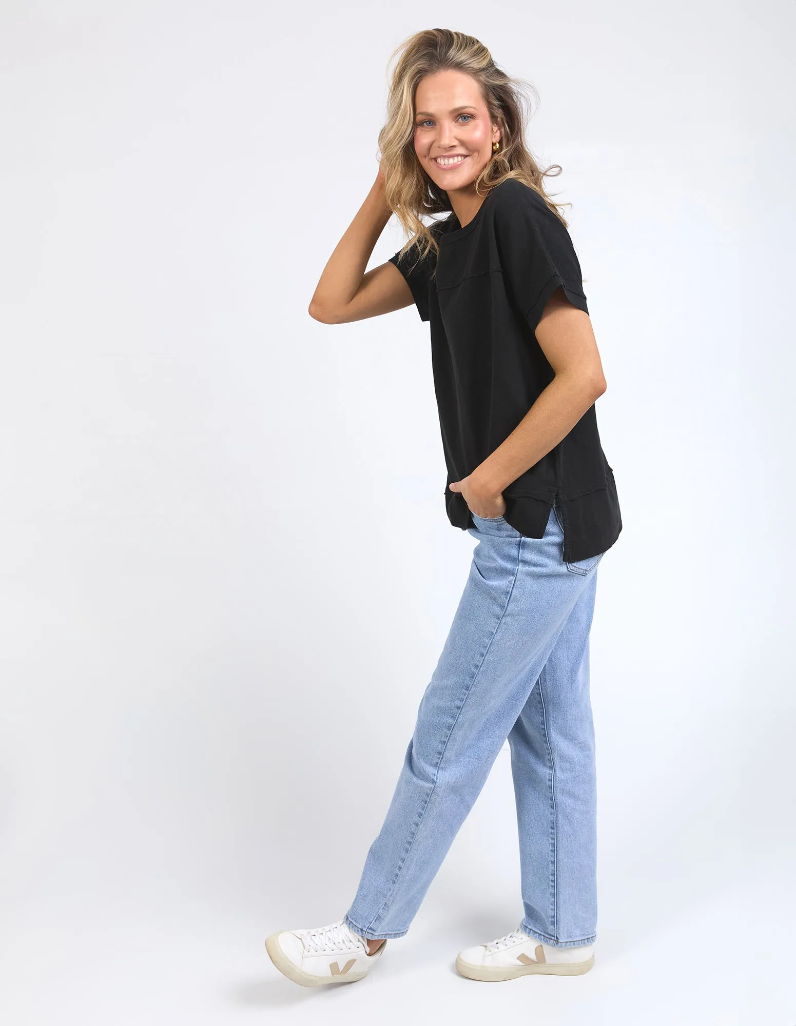 Foxwood Allison Tee - Black