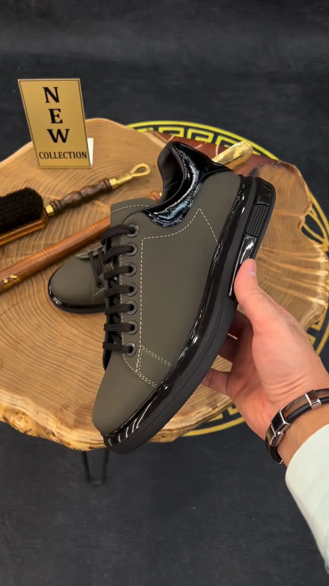Italian light luxury cowhide sneakers