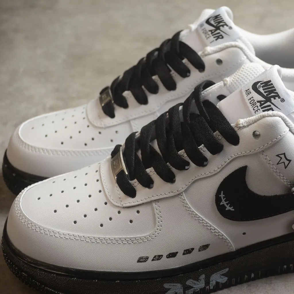 KAWS Booming Air Force 1