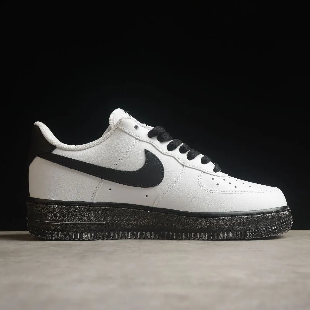 KAWS Booming Air Force 1