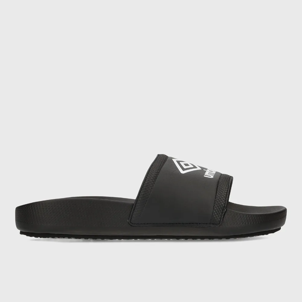 Umbro Mens Comfort Slide Black/White _ 182058 _ Black